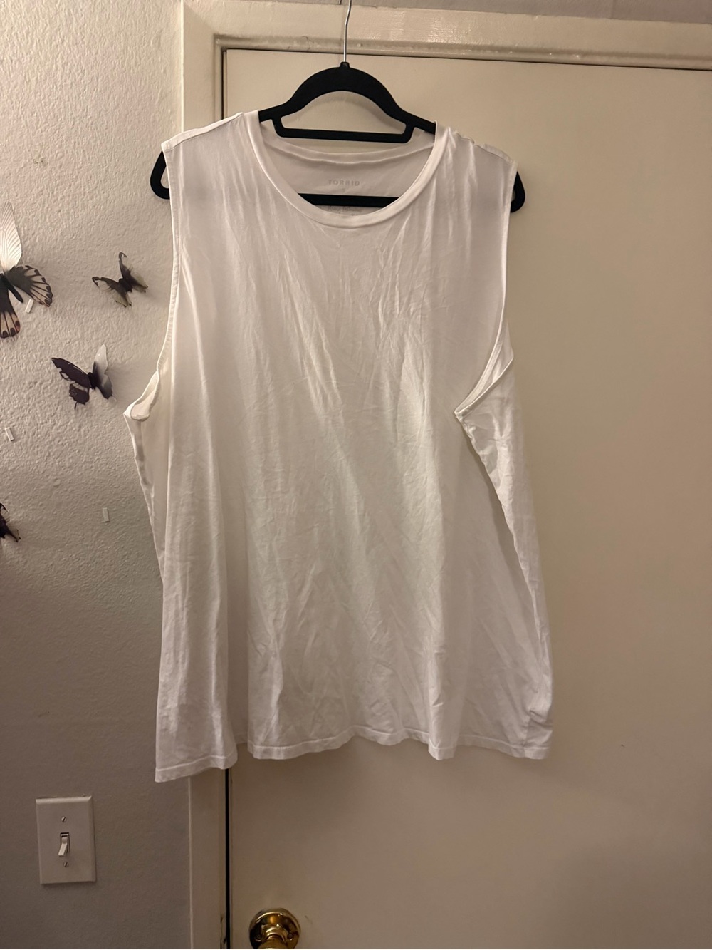 torrid White Sleeveless Muscle Tank